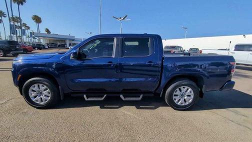 Deep Blue Pearl 2023 Nissan Frontier SV
