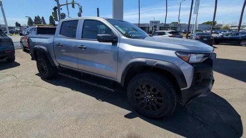 Sterling Gray Metallic 2025 Chevrolet Colorado Trail Boss