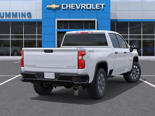 Summit White 2026 Chevrolet Silverado 2500 Custom