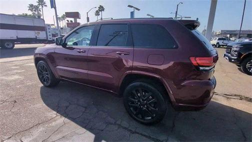 2022 Jeep Grand Cherokee Laredo
