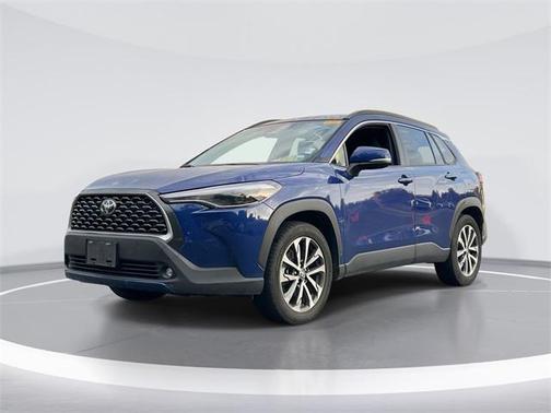 2024 Toyota Corolla Cross XLE