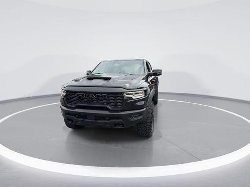 Diamond Black Crystal Pearlcoat 2026 RAM 1500 RHO Crew Cab 4x4 5'7' Box