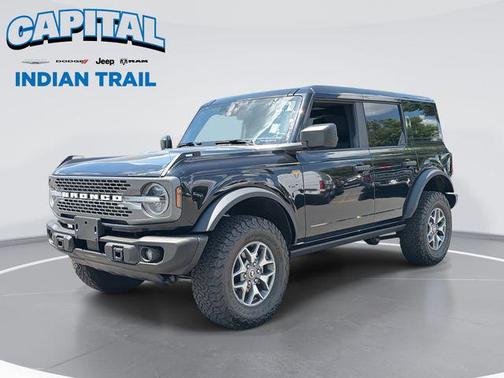 Shadow Black 2025 Ford Bronco Badlands