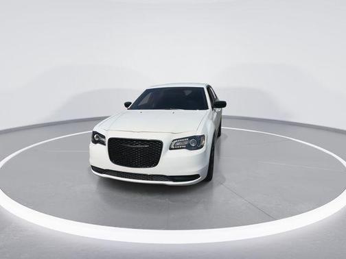 Bright White Clearcoat 2023 Chrysler 300 Touring