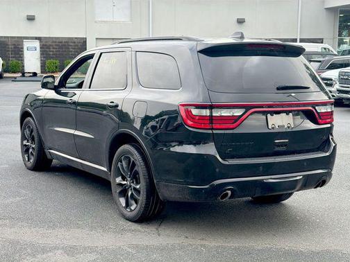 DB Black Clearcoat 2023 Dodge Durango R/T Plus AWD