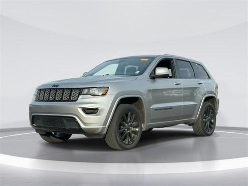 2017 Jeep Grand Cherokee Altitude