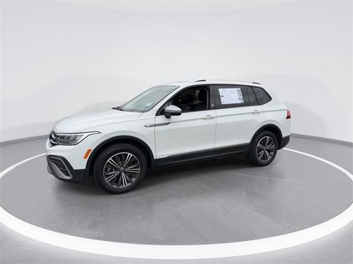 2024 Volkswagen Tiguan 2.0T Wolfsburg Edition