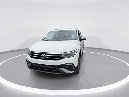 2024 Volkswagen Tiguan 2.0T Wolfsburg Edition