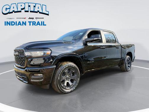 Diamond Black Crystal Pearlcoat 2026 RAM 1500 Big Horn/Lone Star
