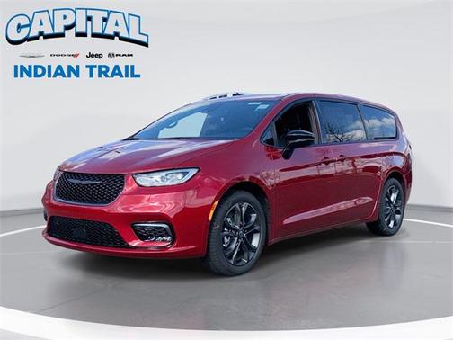 2026 Chrysler Pacifica L