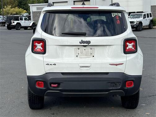2020 Jeep Renegade Trailhawk