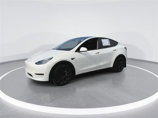 2022 Tesla Model Y Long Range Dual Motor All-Wheel Drive