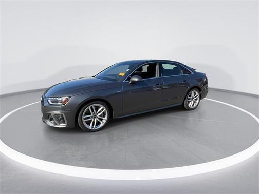 2022 Audi A4 45 S line Premium Plus