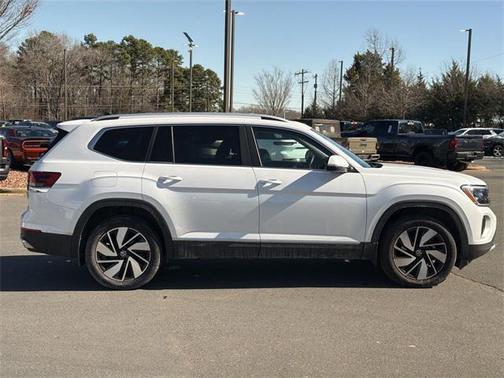 2024 Volkswagen Atlas 2.0T SEL