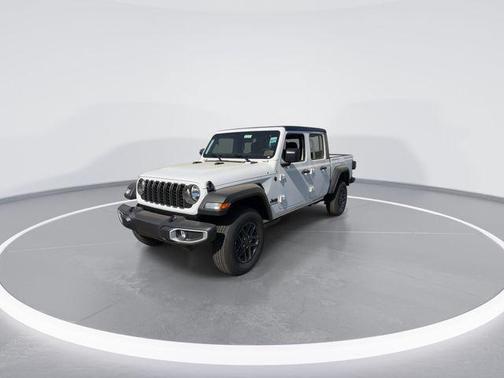 Bright White Clearcoat 2026 Jeep Gladiator Sport