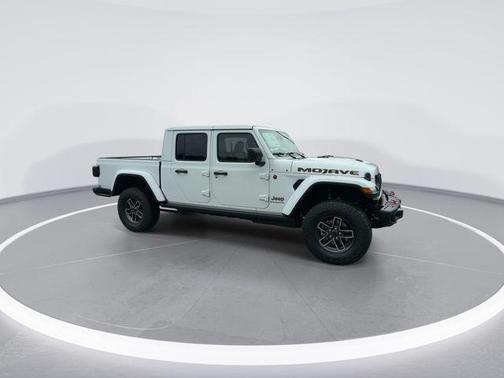 Bright White Clearcoat 2026 Jeep Gladiator Mojave X 4x4
