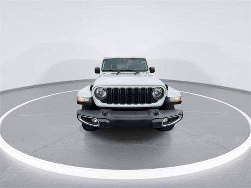 2024 Jeep Gladiator Sport S