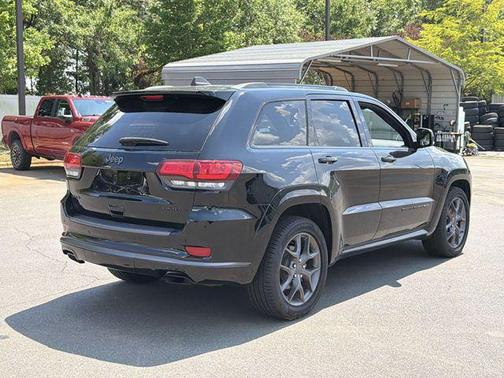 Diamond Black Crystal Pearlcoat 2020 Jeep Grand Cherokee Limited X