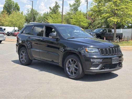 Diamond Black Crystal Pearlcoat 2020 Jeep Grand Cherokee Limited X