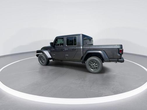 Granite Crystal Metallic Clearcoat 2026 Jeep Gladiator Sport S