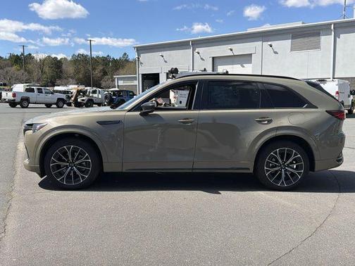 Zircon Sand Metallic 2025 Mazda CX-70 3.3 Turbo S Premium