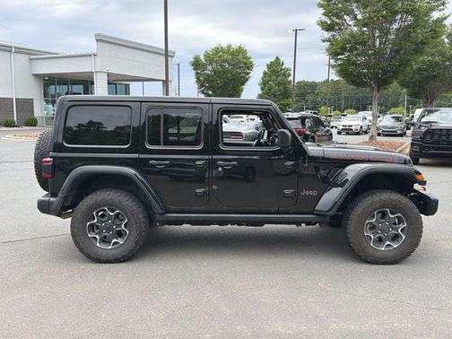 Black Clearcoat 2023 Jeep Wrangler Rubicon