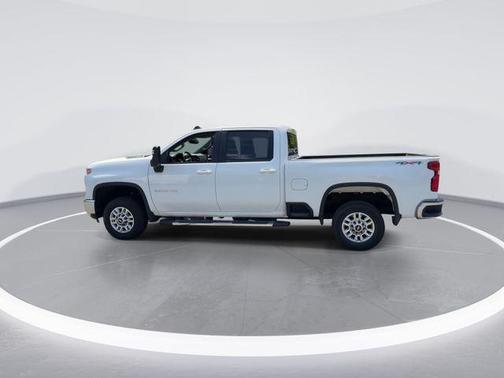 Summit White 2025 Chevrolet Silverado 2500 LT