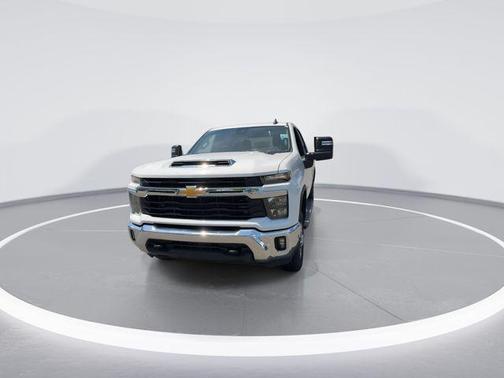 Summit White 2025 Chevrolet Silverado 2500 LT