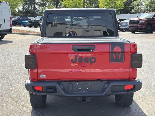 Firecracker Red Clearcoat 2022 Jeep Gladiator Sport S