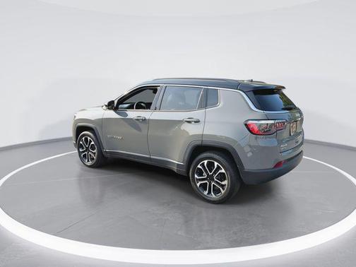 Sting-Gray Clearcoat 2024 Jeep Compass Limited