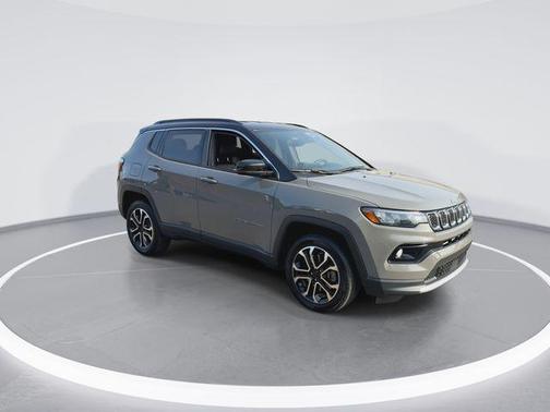 Sting-Gray Clearcoat 2024 Jeep Compass Limited