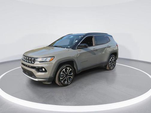 Sting-Gray Clearcoat 2024 Jeep Compass Limited