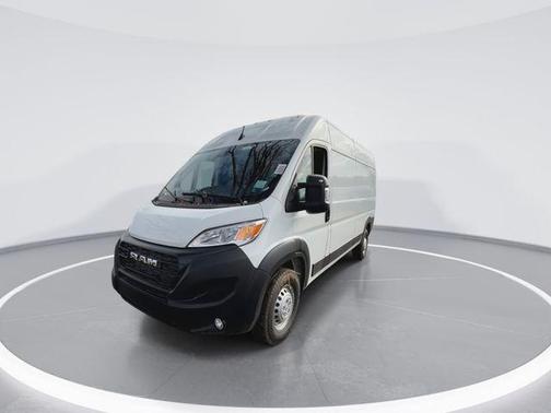 Bright White Clearcoat 2026 RAM ProMaster 2500 Tradesman
