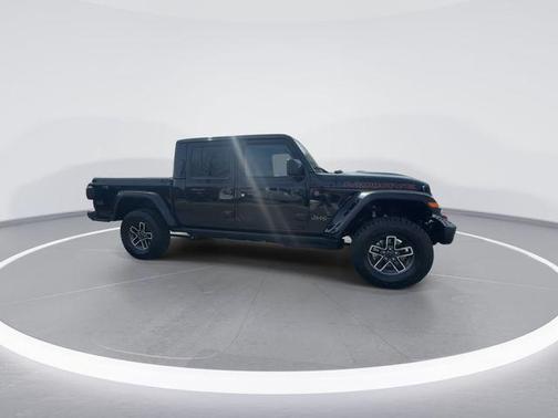 Black Clearcoat 2026 Jeep Gladiator Mojave X 4x4