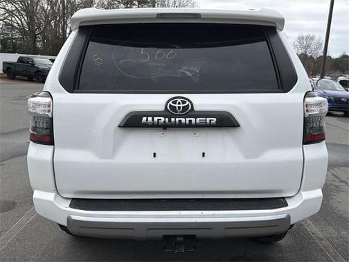 2024 Toyota 4Runner TRD Off Road
