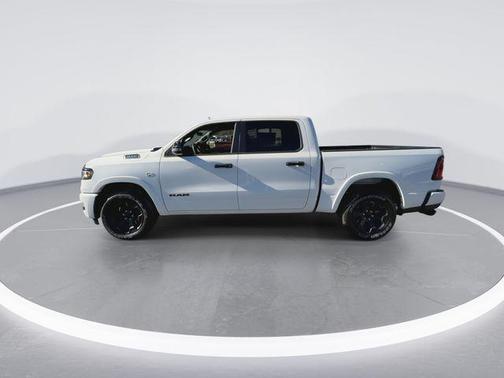 Bright White Clearcoat 2026 RAM 1500 Big Horn/Lone Star