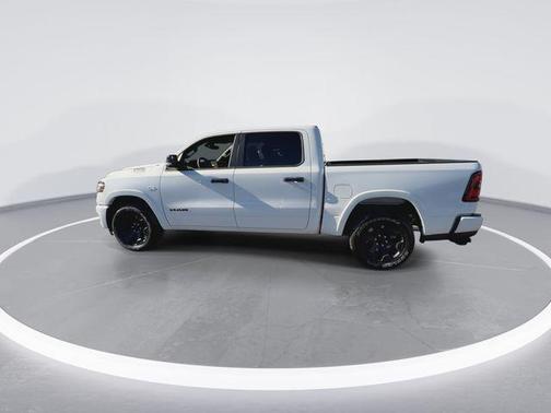 Bright White Clearcoat 2026 RAM 1500 Big Horn/Lone Star