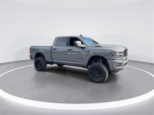2025 RAM 2500 Big Horn Crew Cab 4x4 6'4' Box