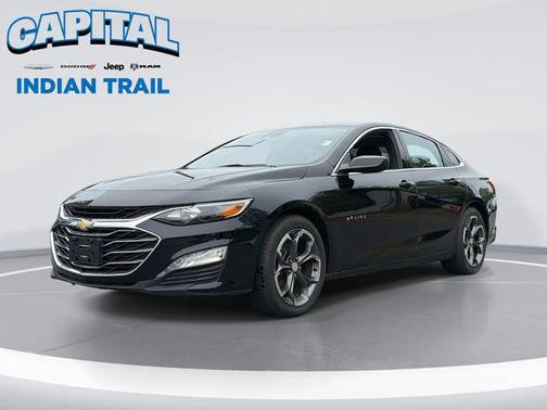 Mosaic Black Metallic 2023 Chevrolet Malibu FWD 1LT