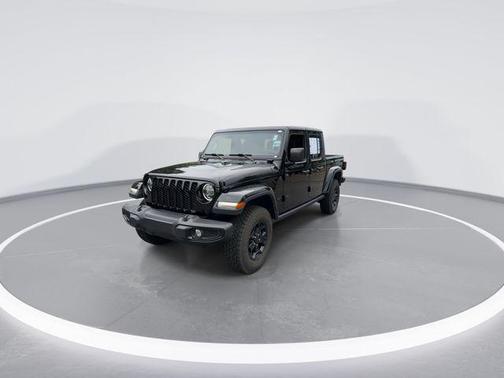 Black Clearcoat 2022 Jeep Gladiator Willys 4x4