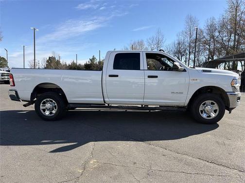 2022 RAM 2500 Tradesman Crew Cab 4x4 8' Box