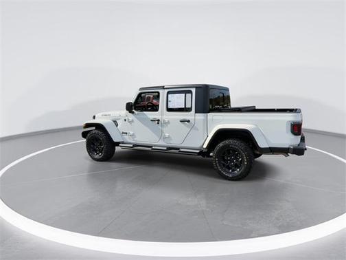 2023 Jeep Gladiator Willys 4x4