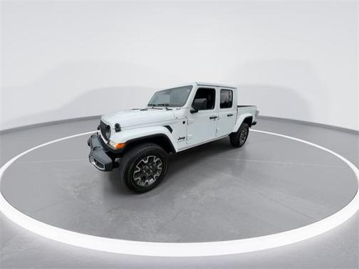 Bright White Clearcoat 2024 Jeep Gladiator Sport S