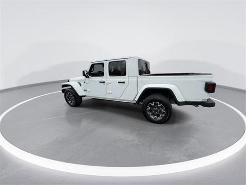 Bright White Clearcoat 2024 Jeep Gladiator Sport S