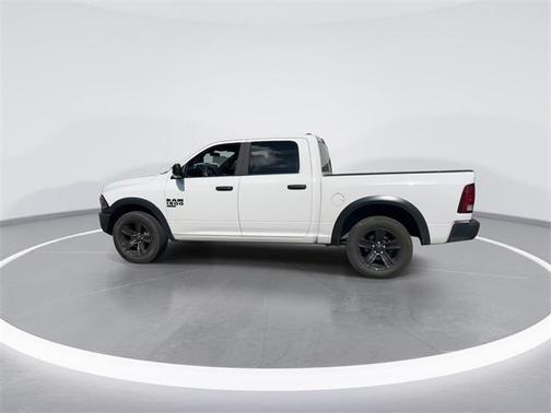 2024 RAM 1500 Classic Warlock Crew Cab 4x2 5'7' Box