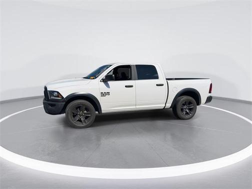 2024 RAM 1500 Classic Warlock Crew Cab 4x2 5'7' Box