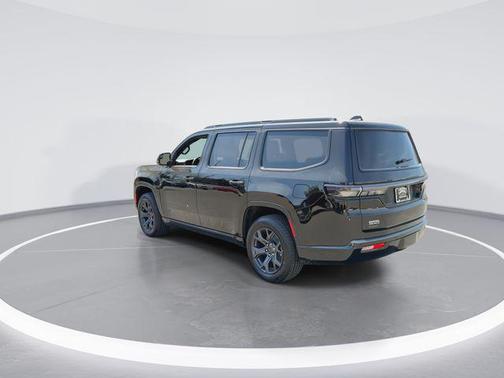 High Gloss Black 2026 Jeep Grand Wagoneer Limited Altitude 4x4