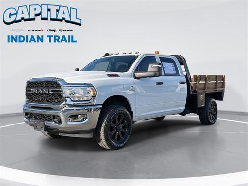 2024 RAM 2500 Tradesman Crew Cab 4x4 8' Box