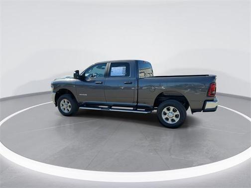 2025 RAM 2500 Big Horn Crew Cab 4x4 6'4' Box