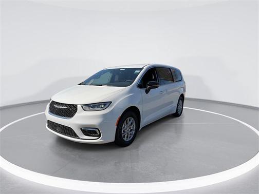 2026 Chrysler Pacifica L